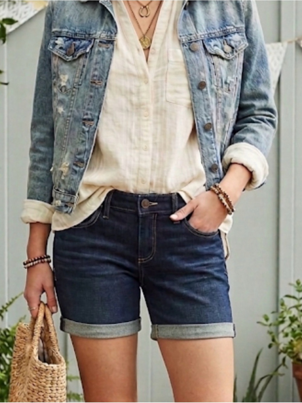 NWOT Anthropologie Holding Horses Jean Shorts (size 29)